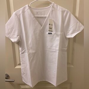 Figs XS Optic White Catarina Scrub Top